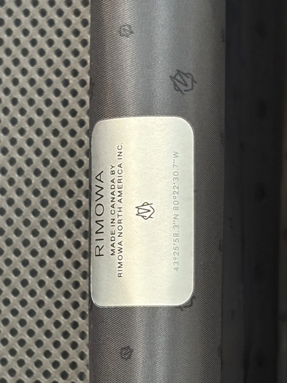 Rimowa Original Check-In Medium Luggage (Silver Alumunium)